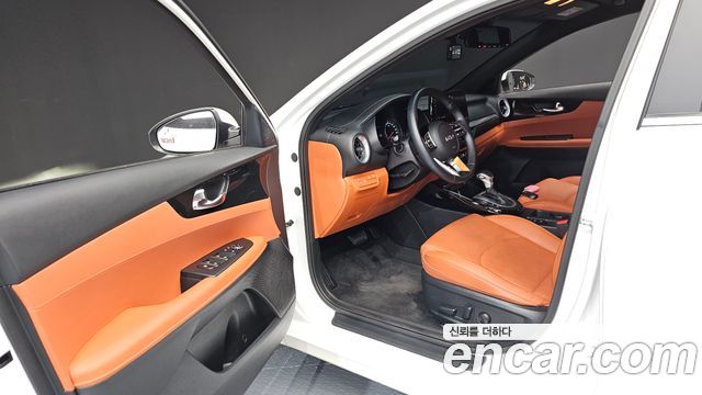 Kia K3 2022 — photo 10