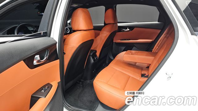 Kia K3 2022 — photo 11