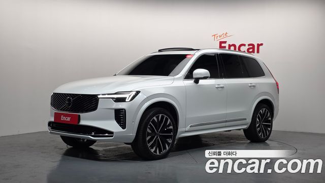 Volvo XC90 2026 — photo 1