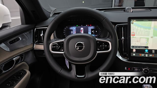 Volvo XC90 2026 — photo 21