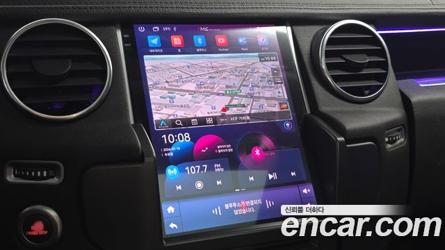 Land Rover Discovery 2014 — photo 14