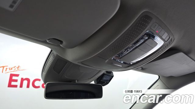 Mercedes-Benz GLE-Class 2019 — photo 30