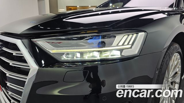 Audi A8 2021 — photo 8
