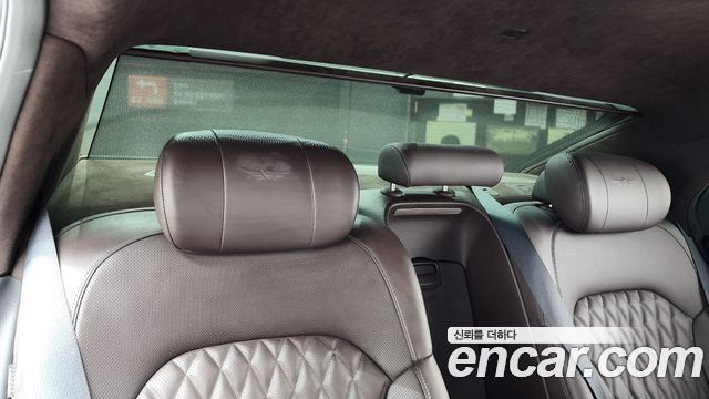 Genesis G90 2019 — photo 17