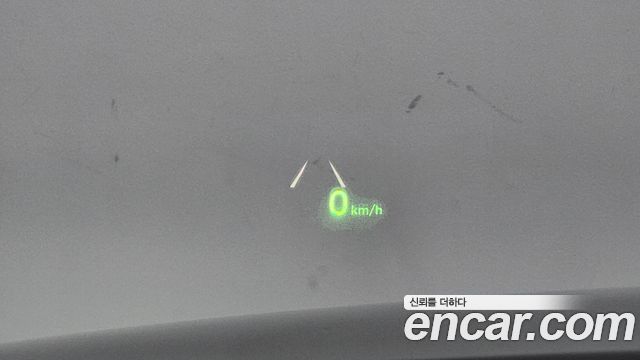 Genesis G90 2019 — photo 20