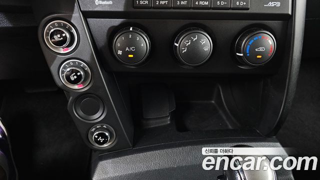 KG Mobility KORANDO 2017 — photo 15