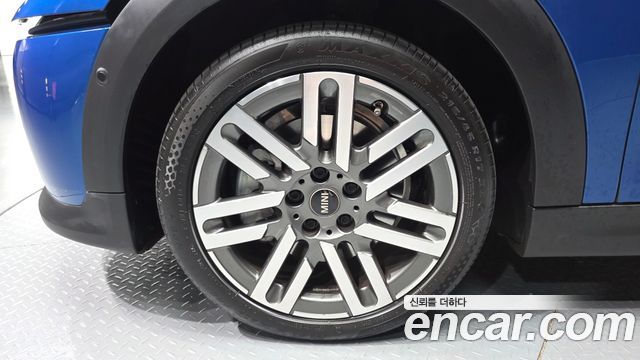 Mini Cooper 2025 — photo 5