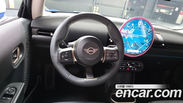 Mini Cooper 2025 — photo 19