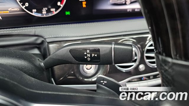 Mercedes-Benz S-Class 2019 — photo 9