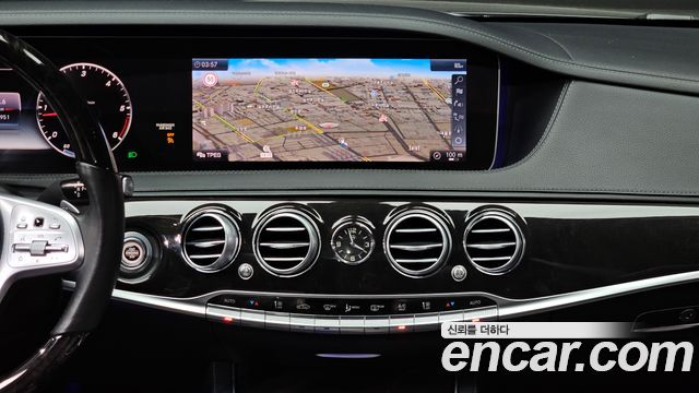 Mercedes-Benz S-Class 2019 — photo 14