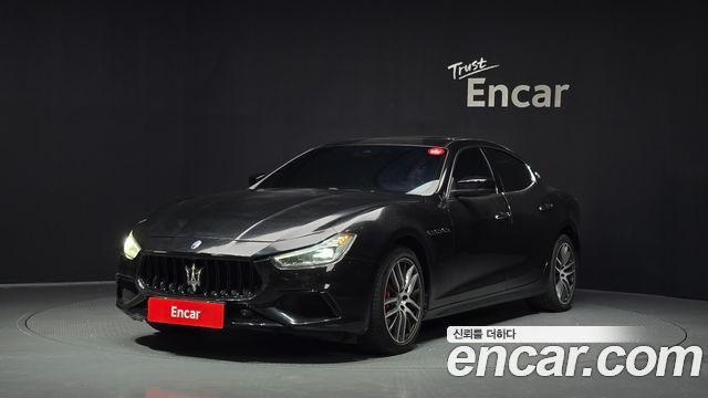 Maserati Ghibli 2018 — photo 1