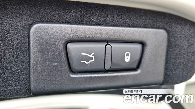 Maserati Ghibli 2018 — photo 29