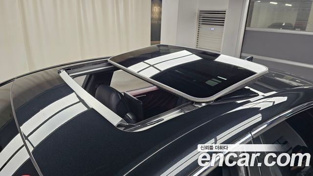 Lexus LS 2023 — photo 28