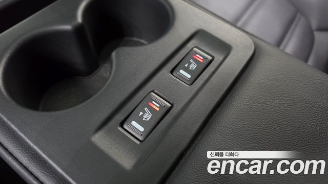 Renault Korea SM6 2021 — photo 28