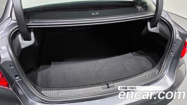 Renault Korea SM6 2021 — photo 30