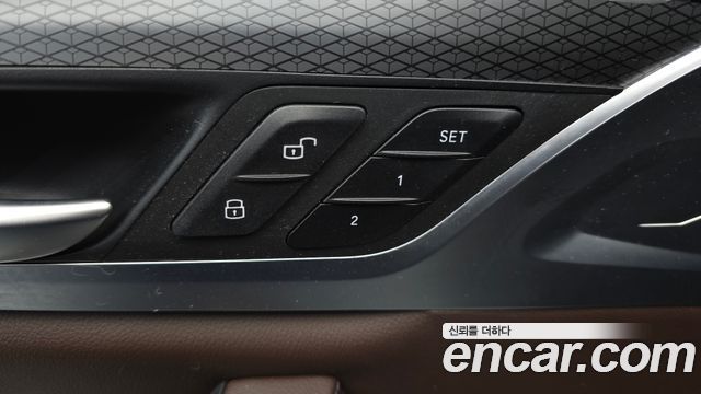 BMW X4 2023 — photo 32