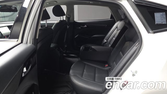 Kia K7 2020 — photo 17