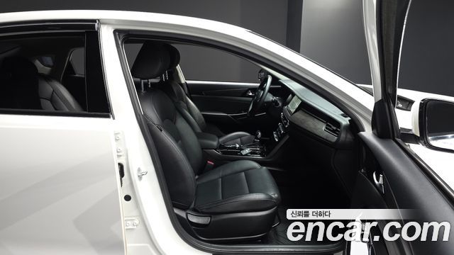 Kia K7 2020 — photo 16
