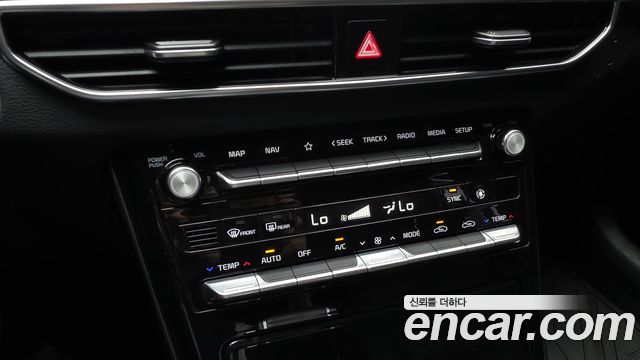 Kia K7 2020 — photo 29