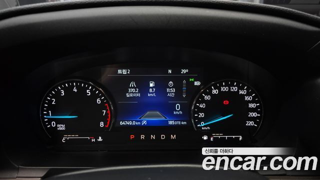 Ford Explorer 2020 — photo 11