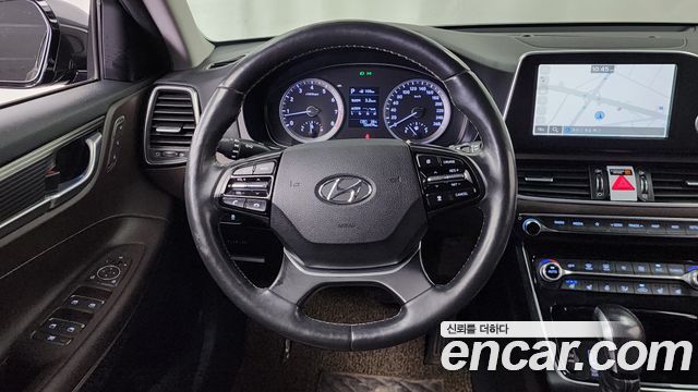 Hyundai Grandeur 2018 — photo 13