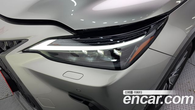 Lexus NX 2025 — photo 8