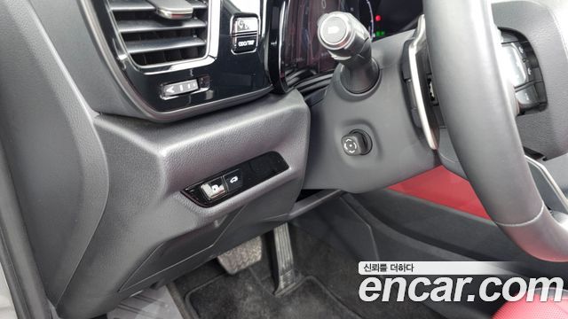 Lexus NX 2025 — photo 28