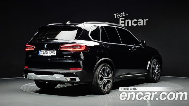 BMW X5 2023 — photo 2