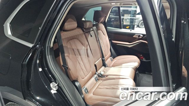 BMW X5 2023 — photo 17
