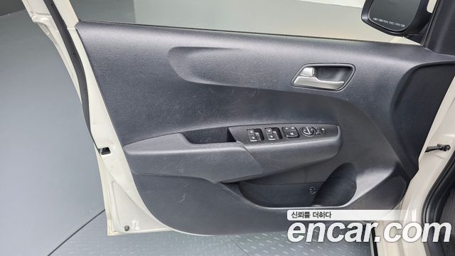 Kia morning 2023 — photo 14