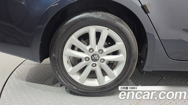Kia K3 2016 — photo 5