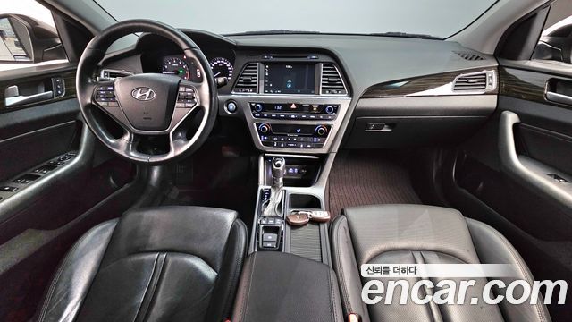 Hyundai Sonata 2016 — photo 10