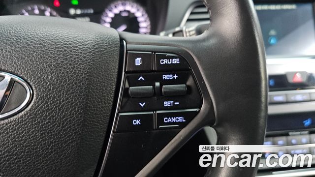 Hyundai Sonata 2016 — photo 21