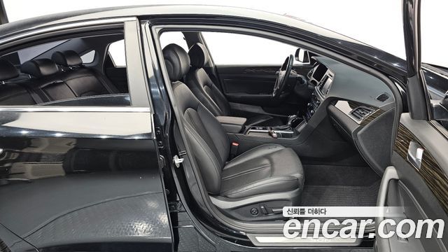 Hyundai Sonata 2016 — photo 16