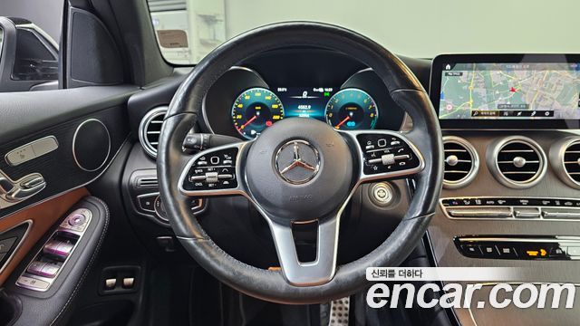 Mercedes-Benz GLC-Class 2021 — photo 19