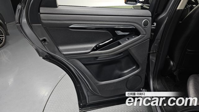 Land Rover Range Rover Evoque 2020 — photo 15