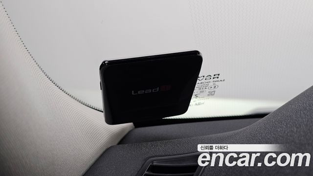 Land Rover Range Rover Evoque 2020 — photo 32