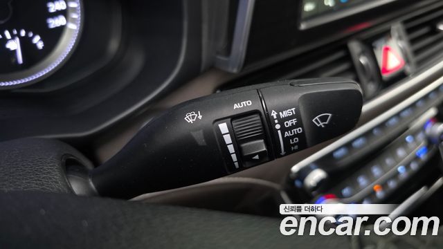 Hyundai Grandeur 2018 — photo 15