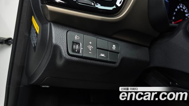 Kia Stonic 2018 — photo 22