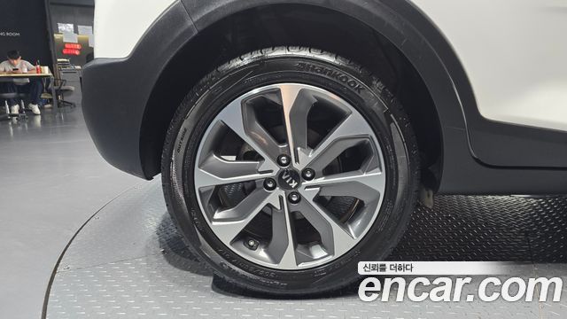 Kia Stonic 2018 — photo 7
