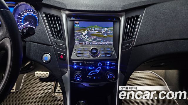 Hyundai Sonata 2012 — photo 20