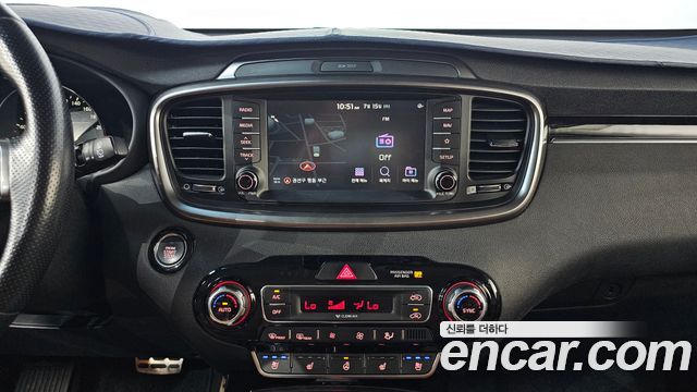 Kia Sorento 2019 — photo 12