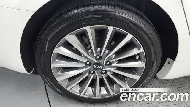 Kia K7 2017 — photo 5