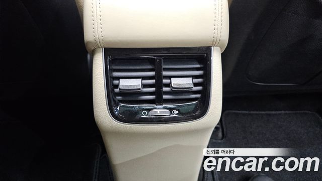 Kia K7 2017 — photo 23