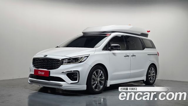 Kia Canival 2019 — photo 1