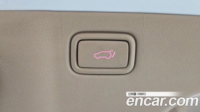 Kia Canival 2019 — photo 24