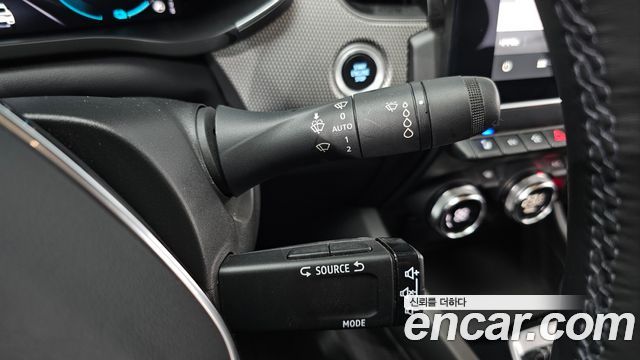 Renault Korea XM3 2023 — photo 27
