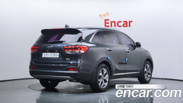 Kia Sorento 2016 — photo 2