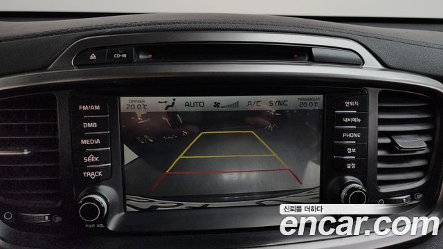 Kia Sorento 2016 — photo 14