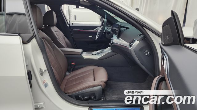 BMW 4-Series 2024 — photo 17